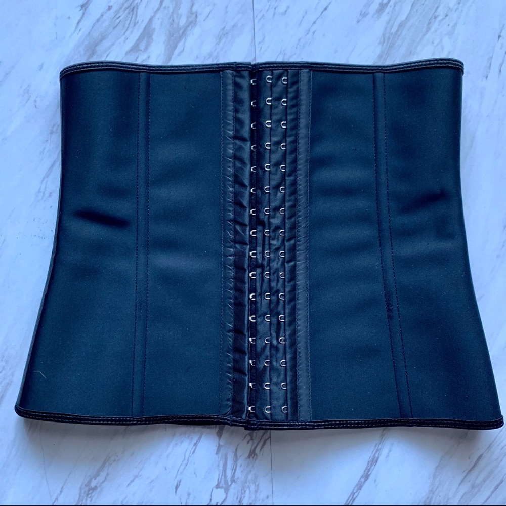 New 27”-25” waist trainer waist cincher